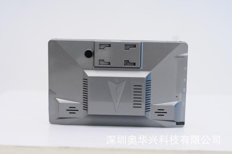 汽摩用品,配件 汽摩用品 影音通讯导航 gps导航终端设备 工厂批发a7 7